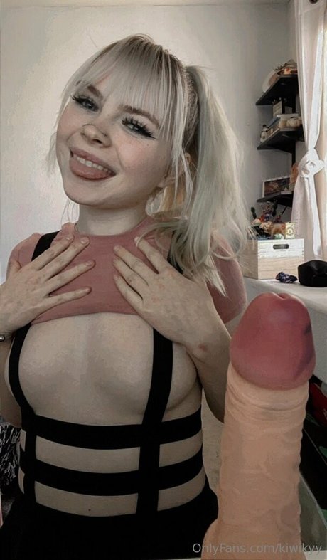 kiwikyy xxx onlyfans