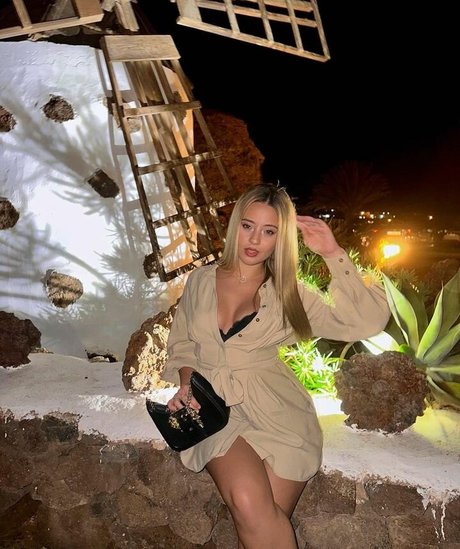 aricedress onlyfans nude