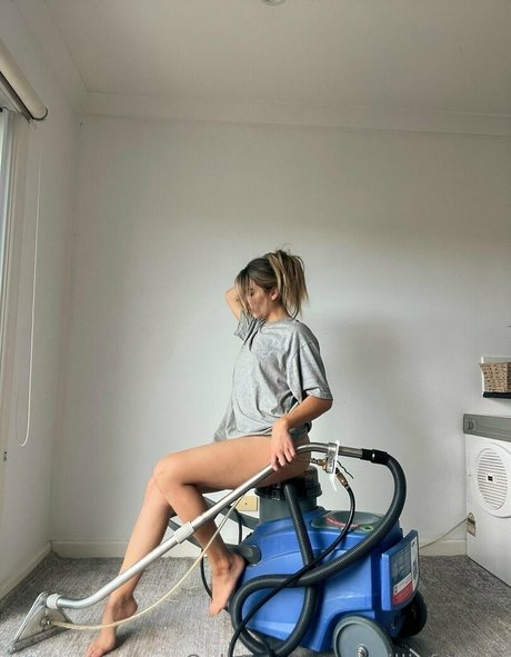 Love Island Millie onlyfans nude content