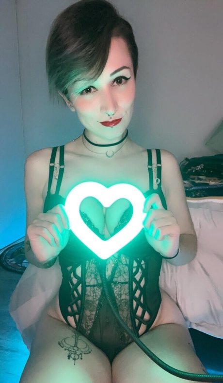 Littlesin16 onlyfans leaked