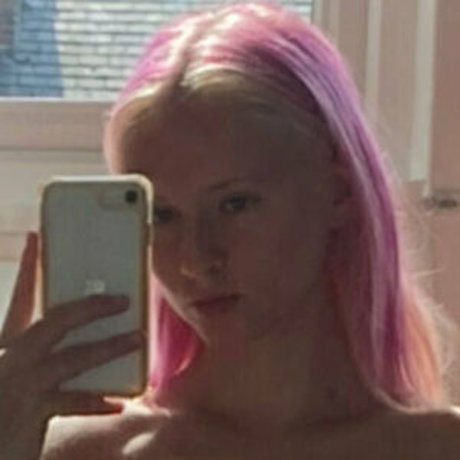 Mia Gladstone leaked onlyfans pictures