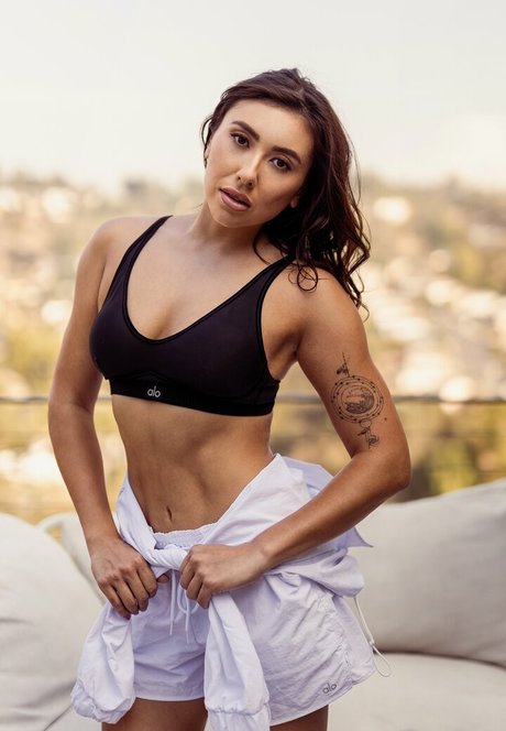 Gia Venetia onlyfans sexy