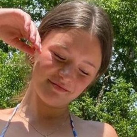 Lillie Goldman onlyfans nude content