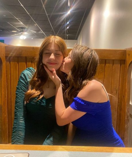 Lillie Goldman ass onlyfans