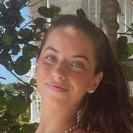 Parker Hines onlyfans leaks.