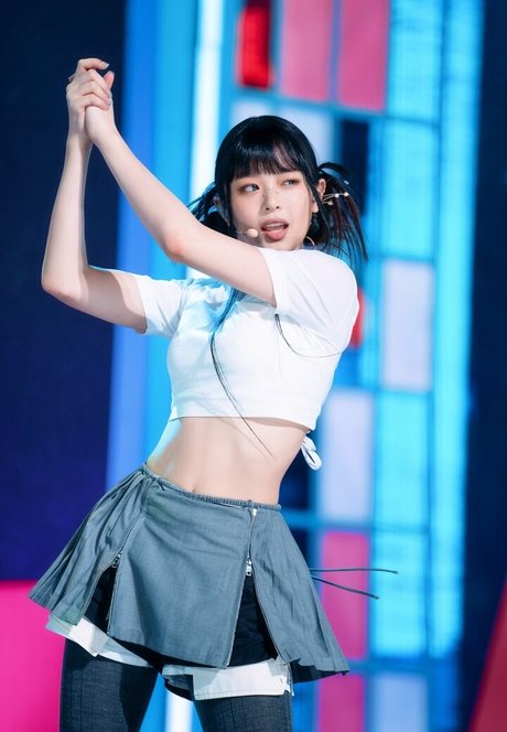 Hanni Pham onlyfans porn leak