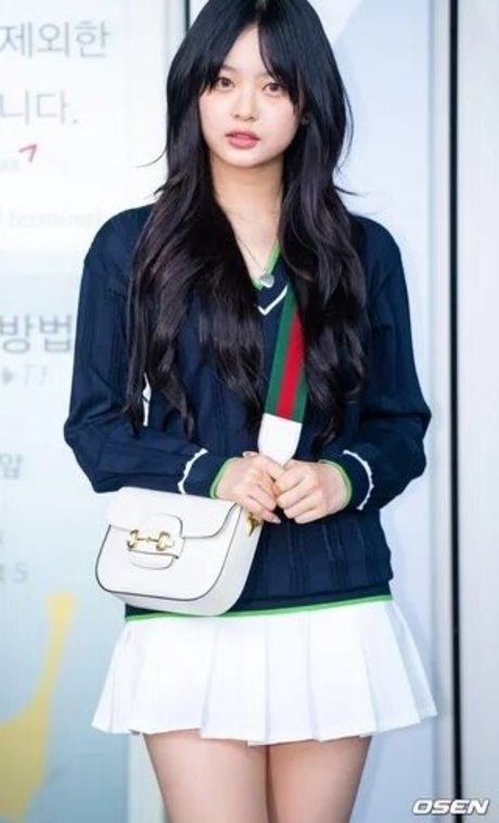 Hanni Pham leaked onlyfans free