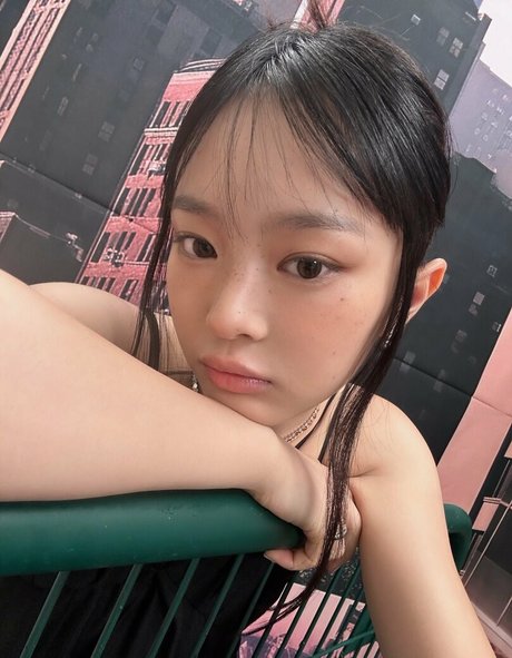 Hanni Pham nude onlyfans pics