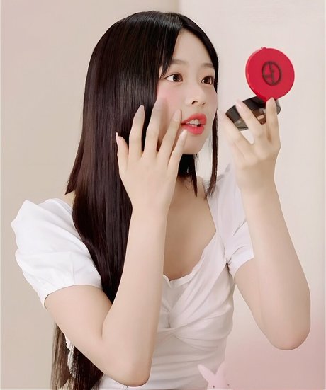 Hanni Pham onlyfans leaked nude