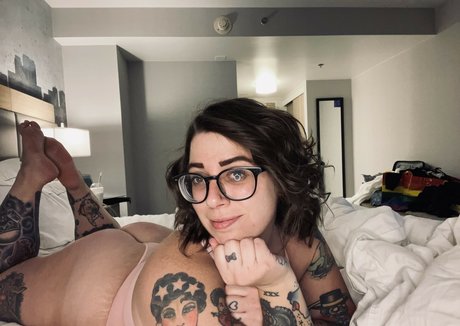 Stepstool Sarah naked leaked onlyfans