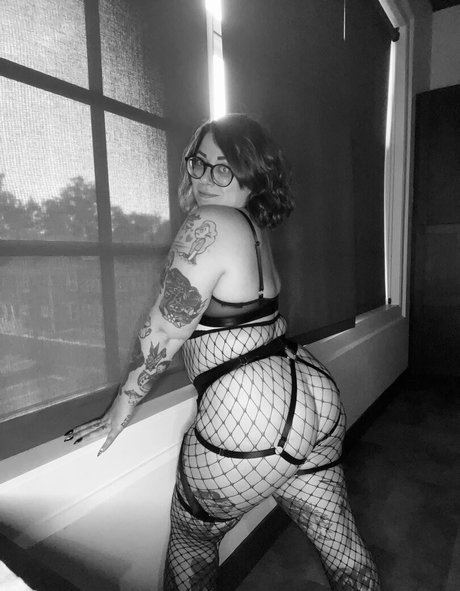 Stepstool Sarah nudes onlyfans