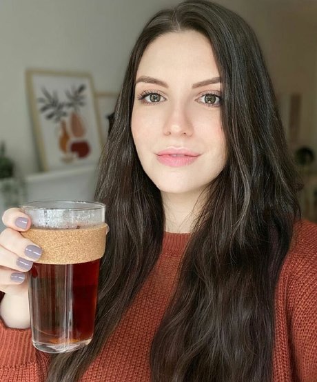 katestark naked on onlyfans