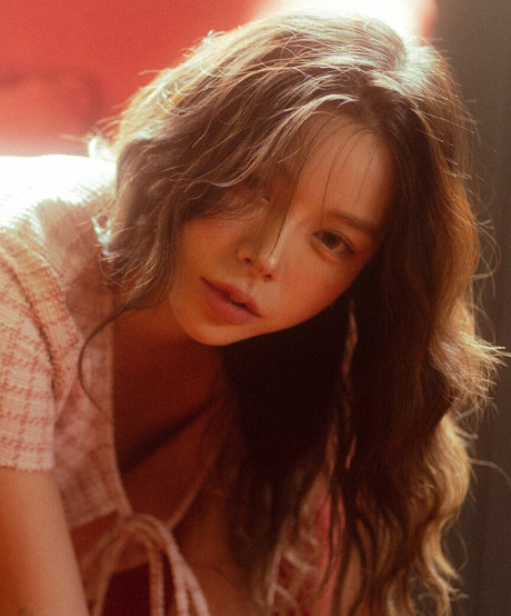 Nardear Montgod onlyfans ass