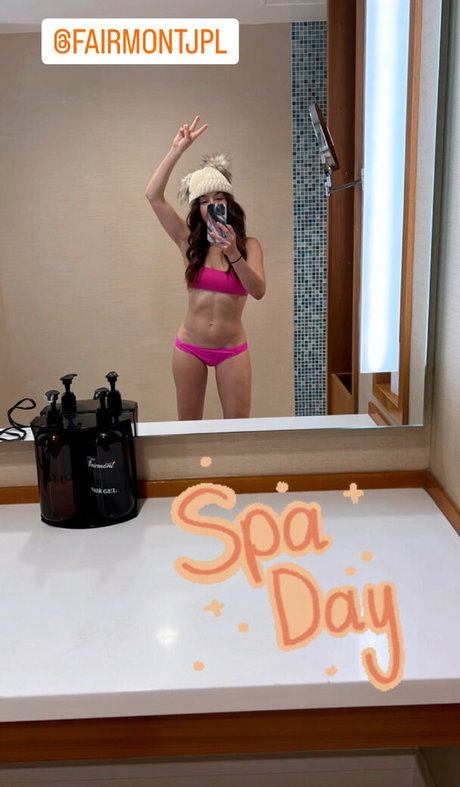 Erin Karpluk onlyfans star