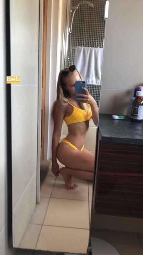 Bethany Lily nude on onlyfans