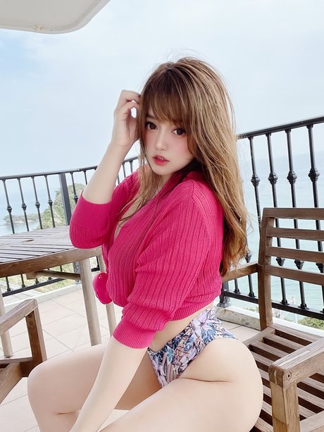 Jeanne Hori_ onlyfans strip