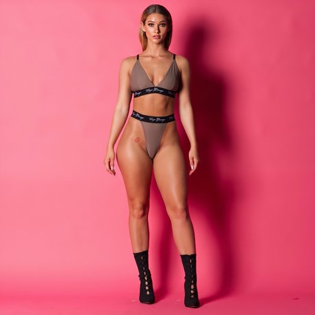 Lauren Racine Wood only fans photos