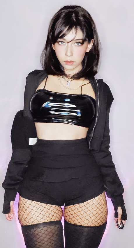 Lily waifu topless onlyfans