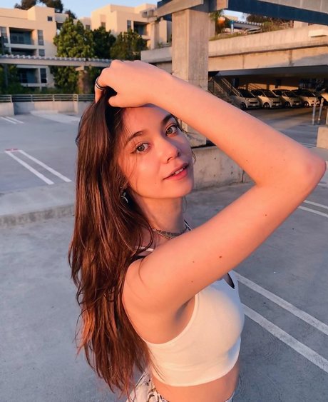 Melodi Flack_ onlyfans archive