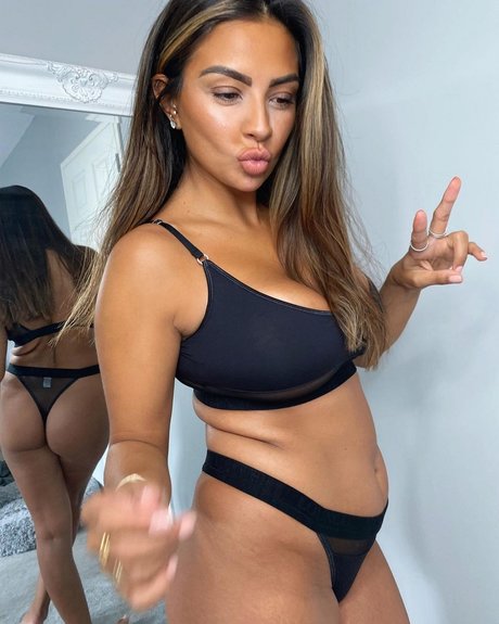 Natasha Sandhu onlyfans picture