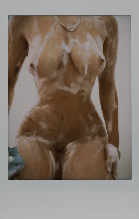 Isabel Neru onlyfans lean