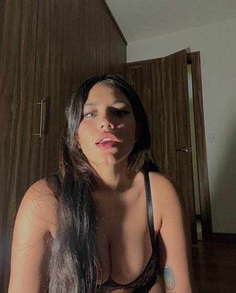 Isabel Neru boobs onlyfans