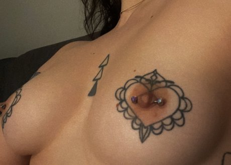 Lilithli_ onlyfans photos