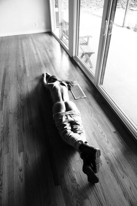 Alexis Bumgarner onlyfans ass