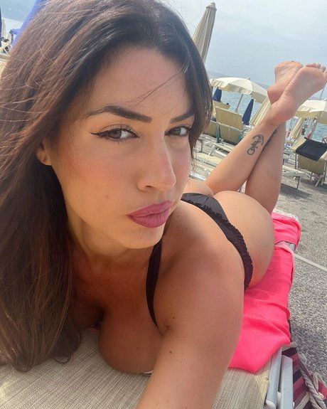 Giusy Rizzo onlyfans leak ass