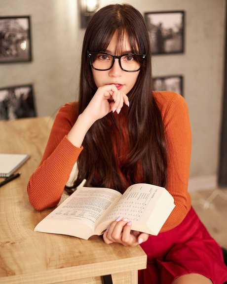 Isabelle Haris_ free onlyfans