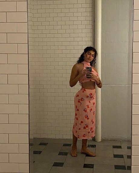 Taleen onlyfans picture