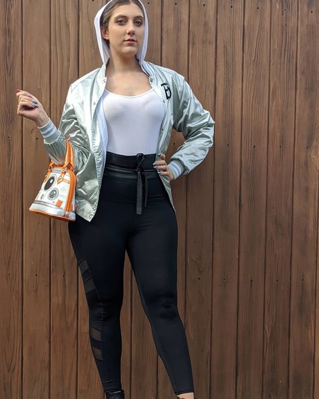 Mel Capperino Garcia onlyfans leaked photos