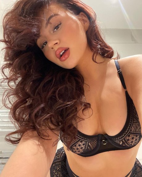 Valeria Vendetta onlyfans model