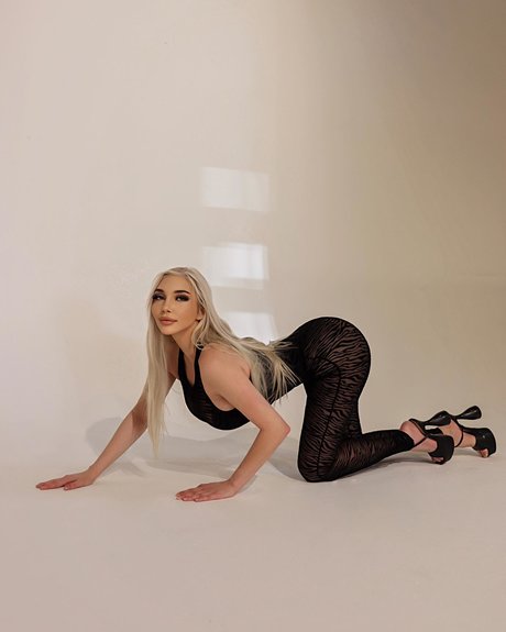 Brooke Michelle onlyfans nude leaks