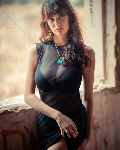 Linoy Tavore naked onlyfans leaked