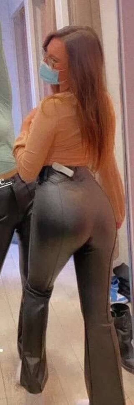 Maelyss Lepage onlyfans nudes