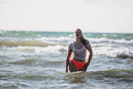 Dr Colette Larsen onlyfans x