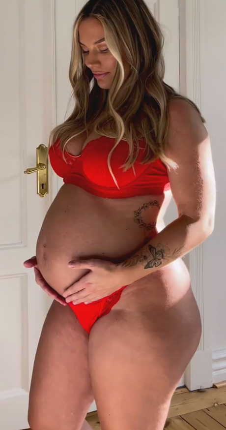 Elin Hedstrom is on onlyfans