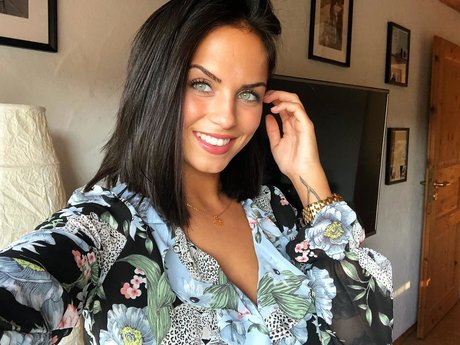 Marlen Valderrama Alvarez onlyfans strip tease