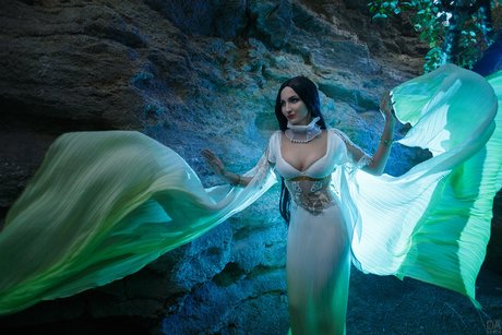 _Lana Ronina only fans naked