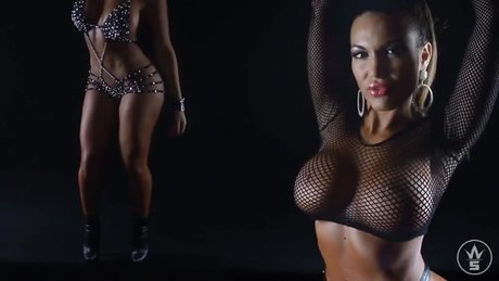 Aylen Alvarez naked onlyfans