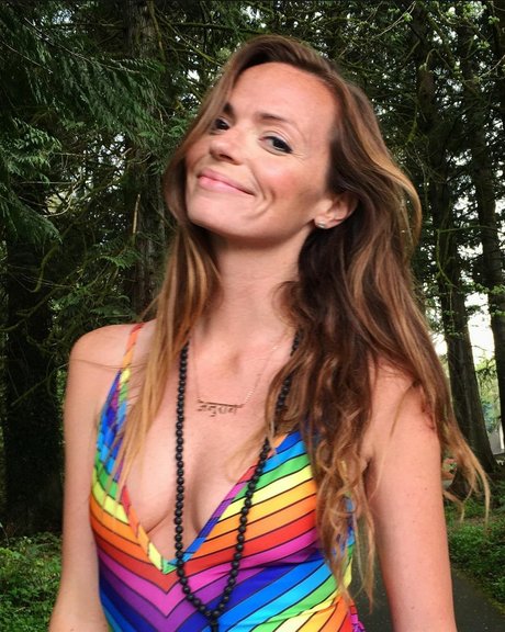 Emily Hart only fans leaked porn