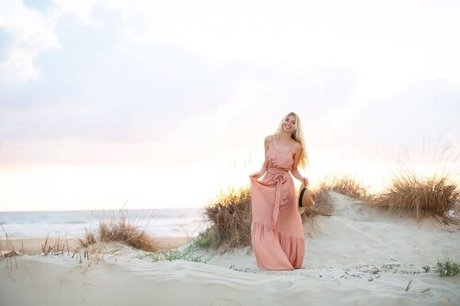 _Anna Bella onlyfans pics