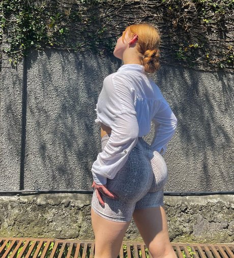 Amber J Smith only fans sex