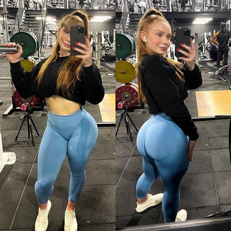 Amber J Smith porn only fans