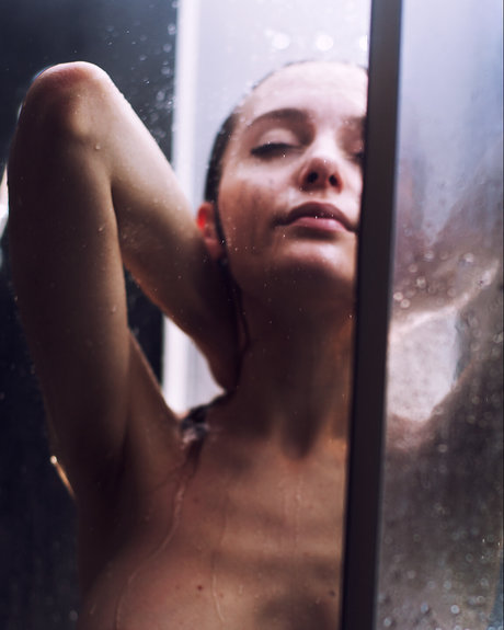 Ave Maria_ onlyfans model photos