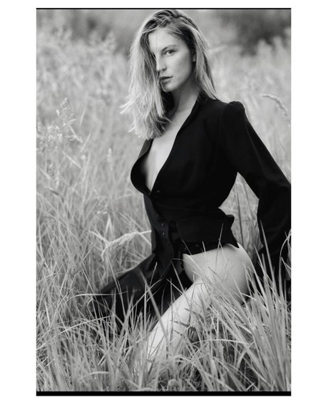 Lena Stepanova onlyfans model