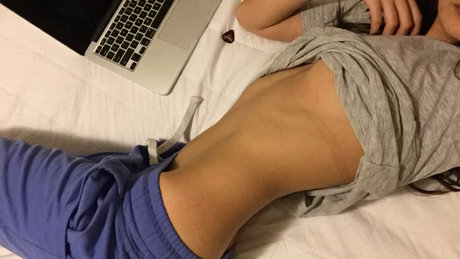 Loser Dyke onlyfans posts