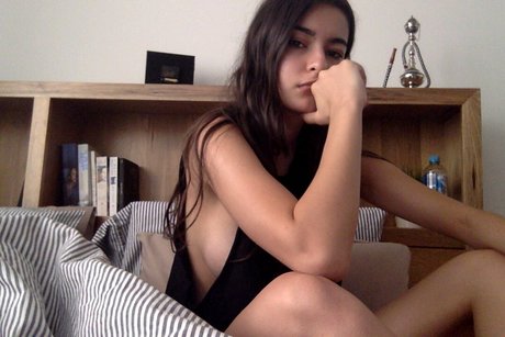 Loser Dyke onlyfans boobs