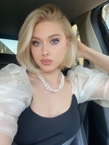 Alexandra Frenkel leak only fans